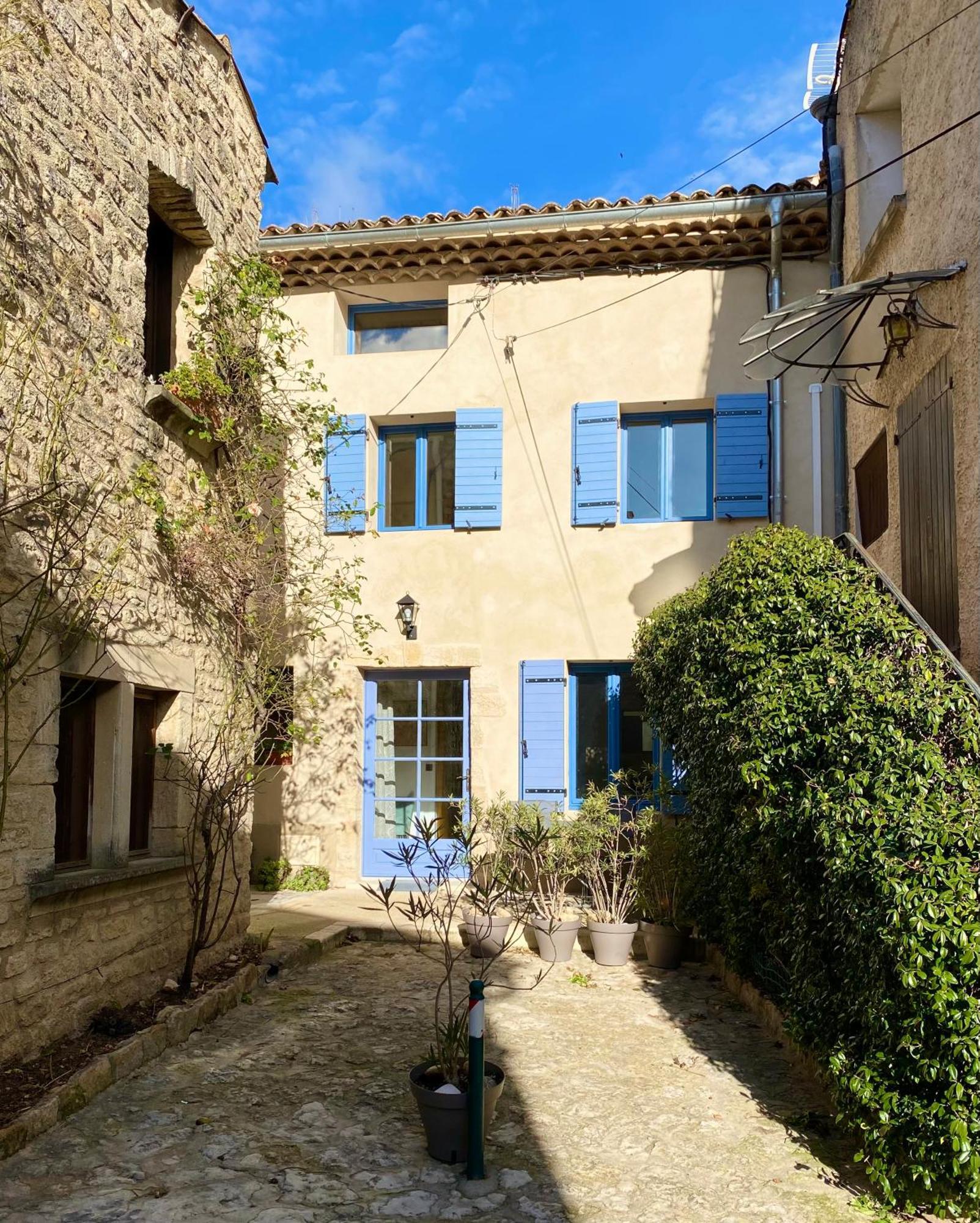 Charmante Maison De Village Au Coeur Du Luberon 쿠쿠론 외부 사진